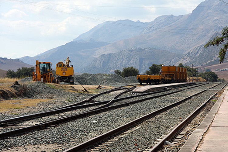 El Gobierno Central asegura que el corredor ferroviario Bobadilla-Ronda-Algeciras estará terminado en 2021