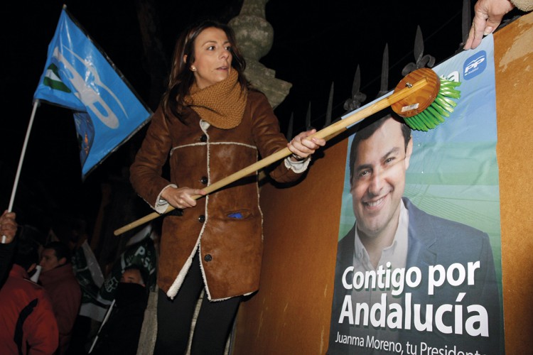 Diez partidos aspiran a luchar por la Alcaldía