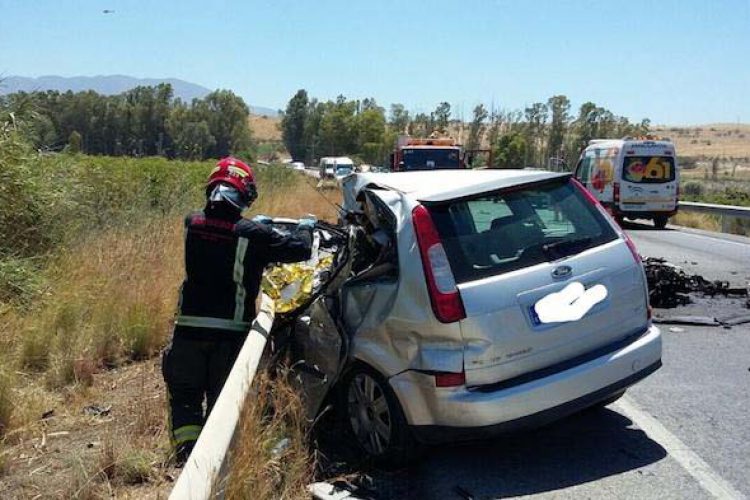 Dan de alta a 14 de los 17 heridos de la colisión entre un turismo y el autobús que cubre la línea Ronda-Málaga