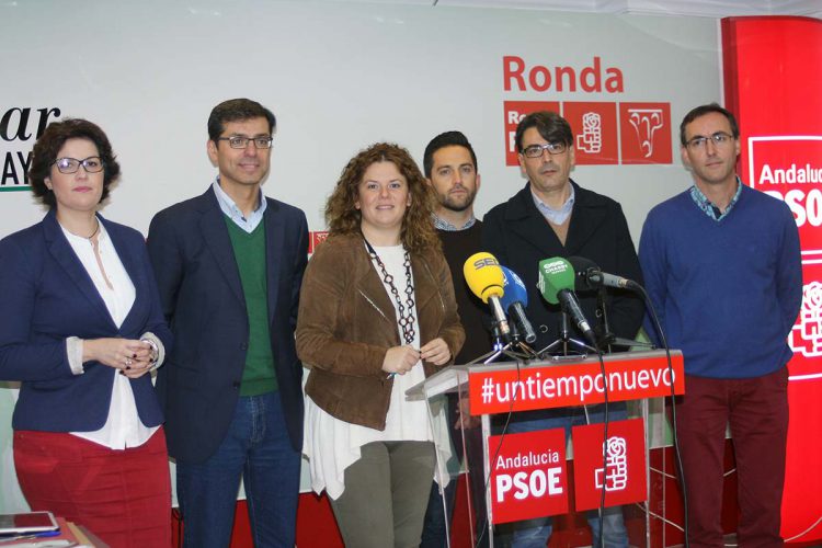 Alcaldes y diputados provinciales del PSOE reclaman a la Diputación 18 depuradoras para la comarca