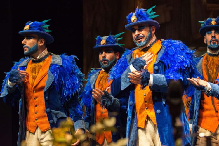 La comparsa rondeña ‘Los Cantores’ logra clasificarse para los cuartos de final del Gran Teatro Falla