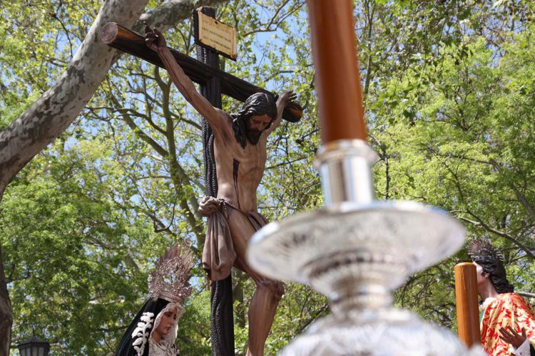 Viernes Santo Trinitario con el Cristo de los Remedios y Las Angustias en las calles de Ronda
