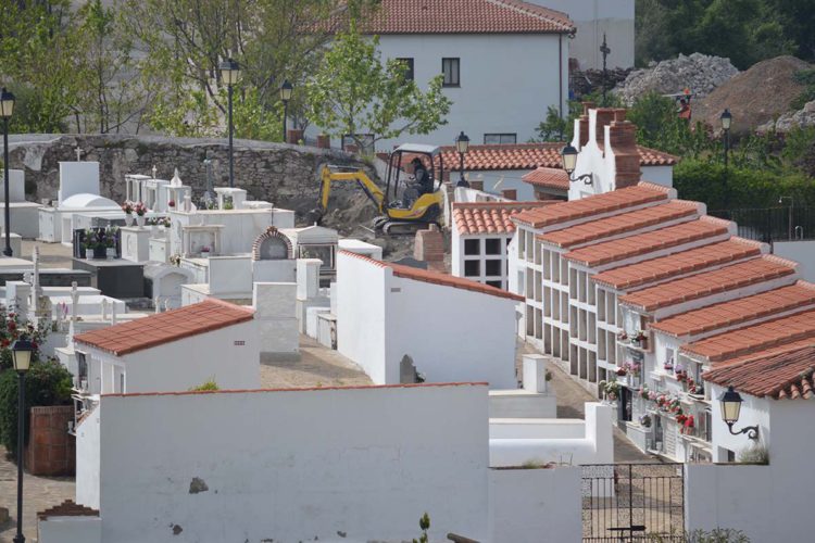 Cartajima inicia las obras de mejora y ampliación del Cementerio Municipal