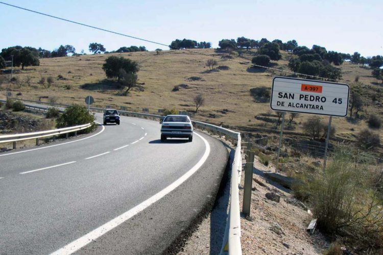 La Junta destinará 15 millones de euros para poner a punto la carretera A-397 Ronda-San Pedro