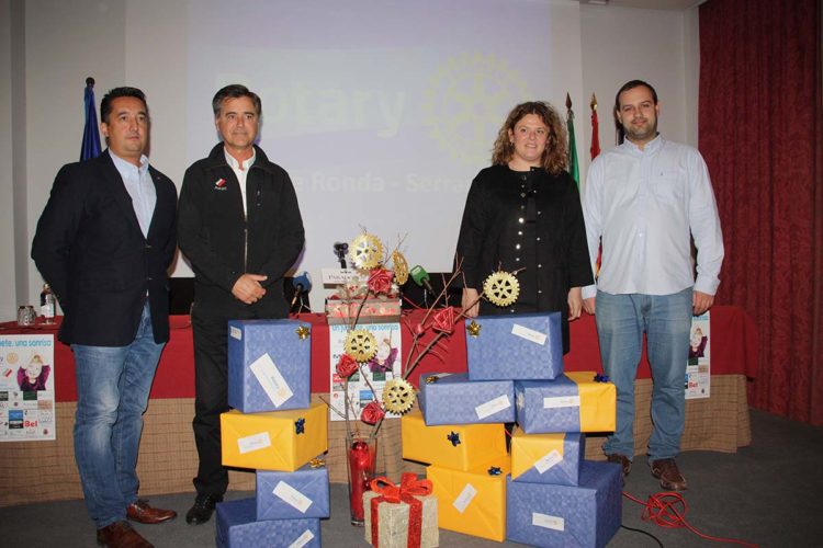 El Rotary Club de Ronda presenta el proyecto solidario ‘Un juguete, una sonrisa’