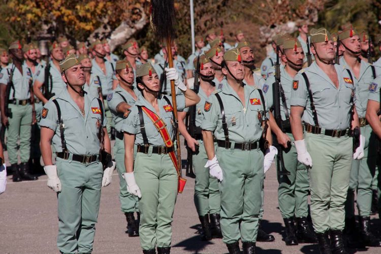 La Legión de Ronda celebra con toda clase de honores el día de la Patrona del Arma de Infantería, la Inmaculada Concepción