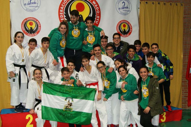 Los deportistas del Club Bushido lograron importantes triunfos en el Campeonato de Kárate Wado celebrado en Madrid