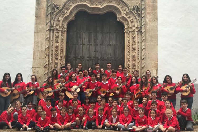 El colegio Fernando de los Ríos, de la Fundación Unicaja, presentó el himno del centro en su fiesta de fin de curso