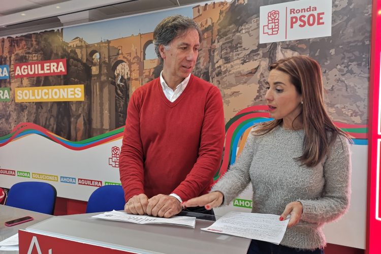El PSOE exige ahora al presidente de la Junta, Juanma Moreno (PP), que cumpla su compromiso con Ronda y haga la autovía