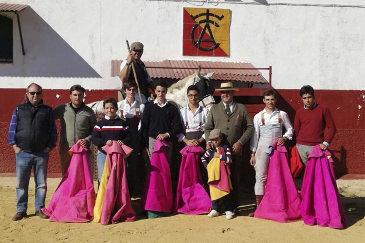 La Escuela Taurina de Ronda y el Ayuntamiento de Faraján organizan una novillada que se celebrará el 2 de marzo en Villaluenga del Rosario