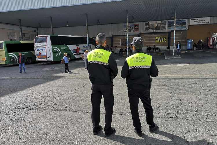 La dejadez del Tripartito a la hora de adjudicar la estación de autobuses ya le ha costado en enero y febrero más de 60.000 euros a los rondeños