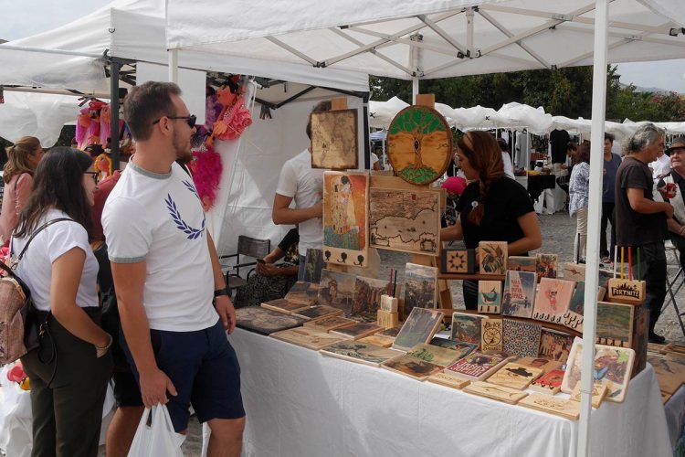 Artesanos de toda Andalucía exponen sus productos en la muestra ‘We Love Ronda Market’