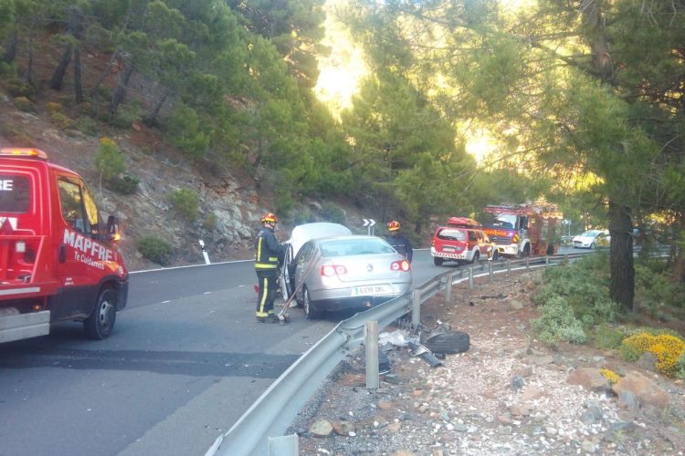 Cinco personas resultan heridas tras colisionar dos vehículos en la carretera A-397 Ronda-San Pedro de Alcántara
