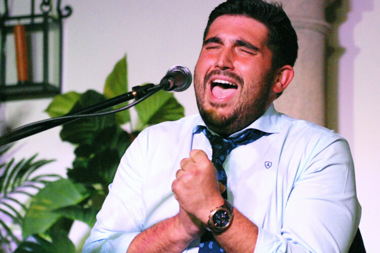 El sevillano Manuel Cuevas gana el VII Concurso de Cante para Jóvenes ‘Paca Aguilera de Ronda’