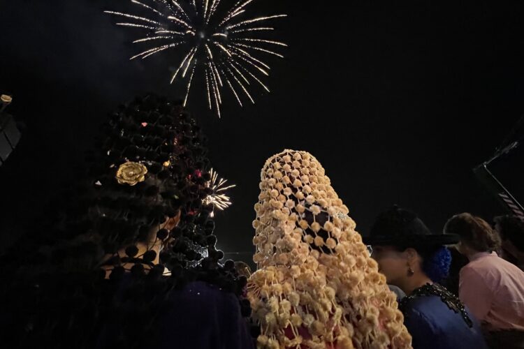 Comienza la Feria de Pedro Romero con miles de rondeños en la primera noche del Real