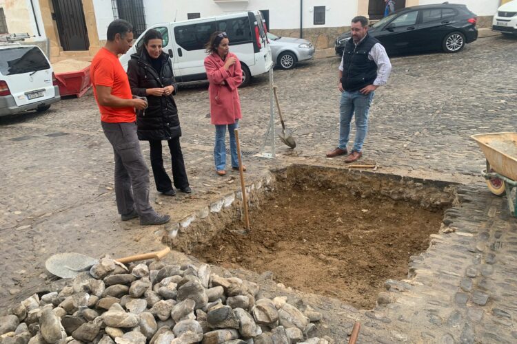 El Ayuntamiento inicia las excavaciones arqueológicas para la remodelación de la calle Real