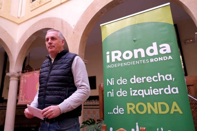 Carlos Mirasol hace oficial la candidatura de IRonda para las elecciones municipales del 28M