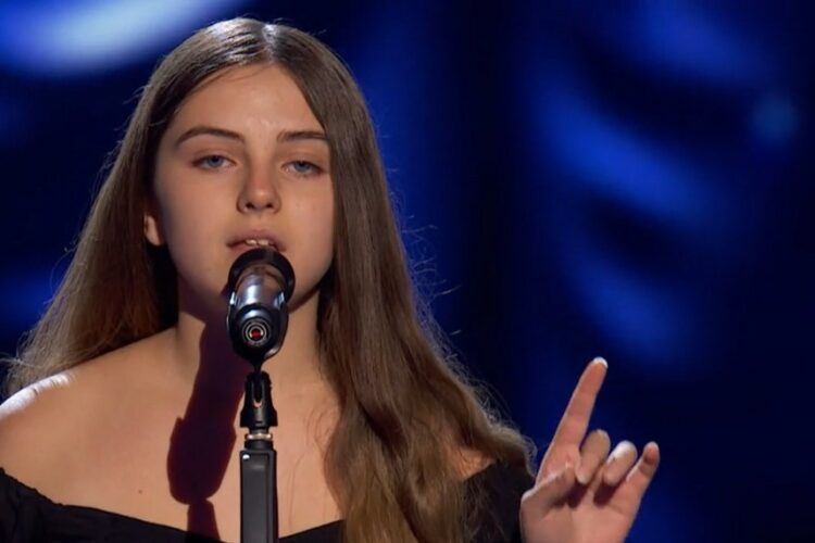 Natalia Marín logra entrar en ‘La Voz Kids’ tras ofrecer una magnífica actuación en su debut