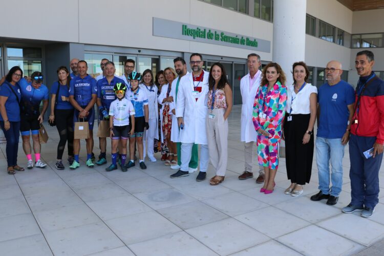 El Área Sanitaria Serranía recibe a la Vuelta Ciclista Hospitalaria de Personas Ostomizadas