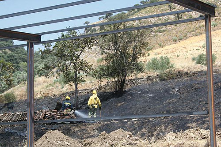 Detenidos los presuntos causantes de dos incendios