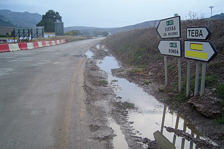 La Junta no terminará el actual tramo de la carretera de Campillos hasta primeros de año