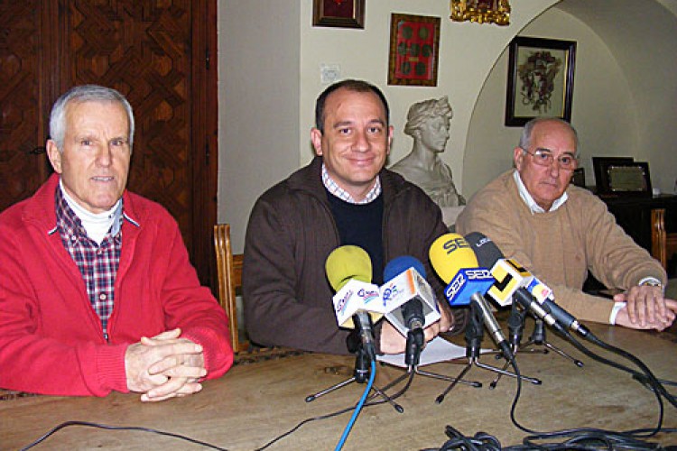 Ronda presenta su primera asociación de mayores AMARO