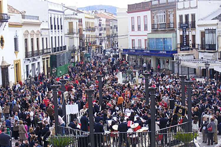 Cientos de personas en la ‘explosión musical’ de Ronda