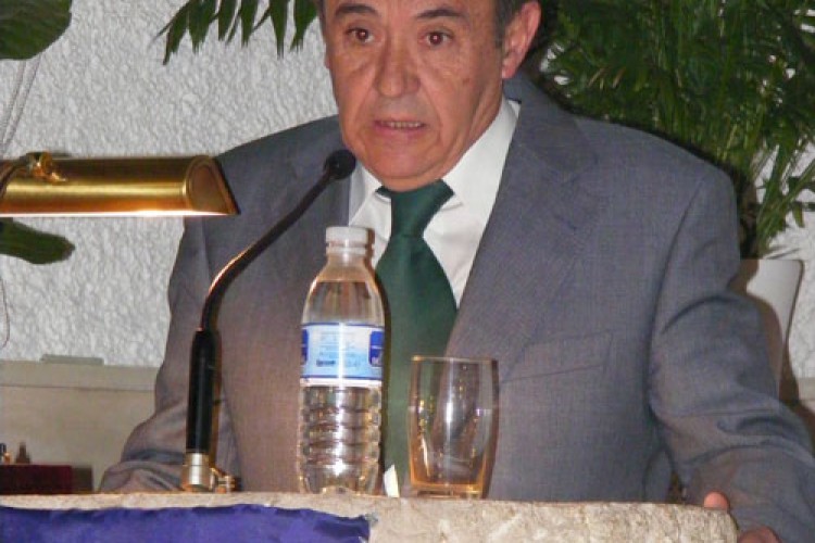 Antonio Becerra pregona a la Hermandad de la Columna