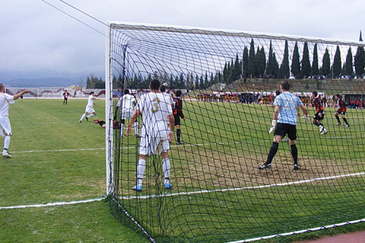 El CD Ronda deja escapar una ventaja de dos goles frente al Arenas