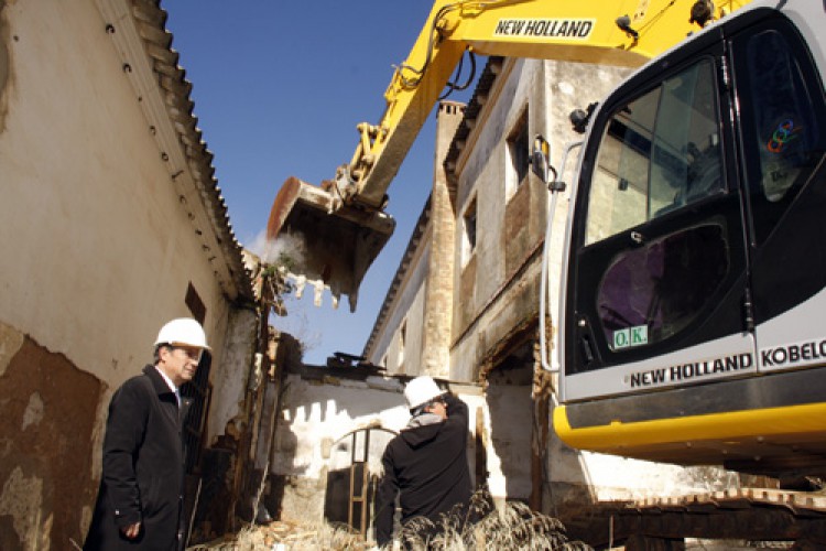 Comienza el derribo del cuartel de la Concepción