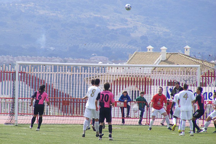 El CD Ronda no pasa del empate frente al Antequera