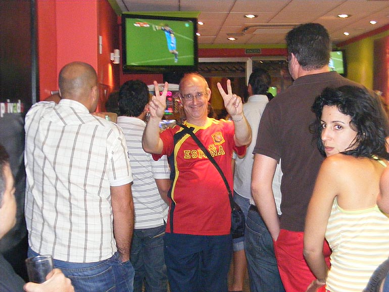 108_20100717/copa-del-mundo/futbol_campeones-del-mundo_20100629_027.jpg