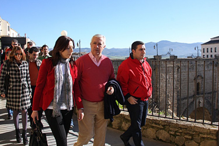 Arenas y Rajoy se comprometerán por escrito a conectar Ronda con Antequera por autovía