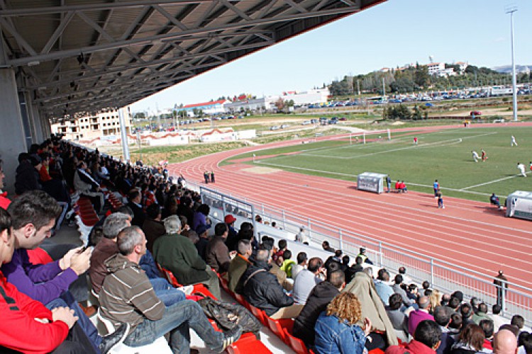Inauguran la grada de la Ciudad Deportiva