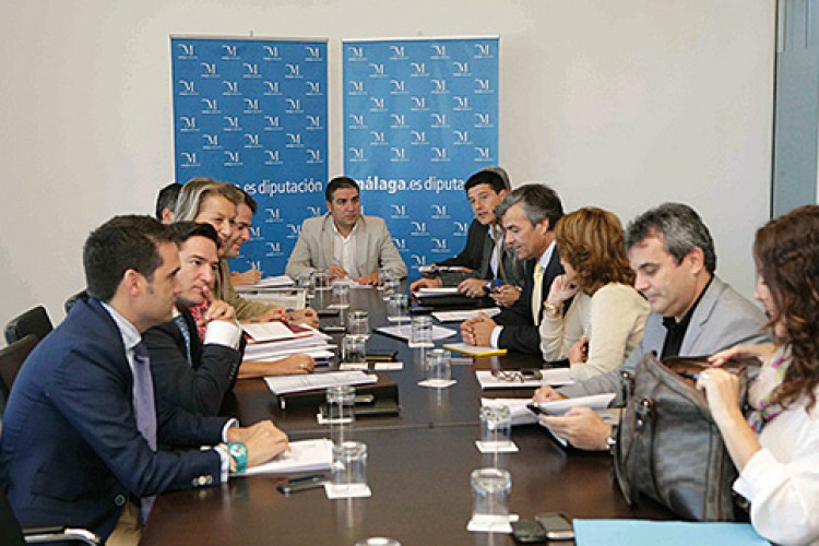 Diputación ayudará a varios municipios a liquidar sus presupuestos de 2010