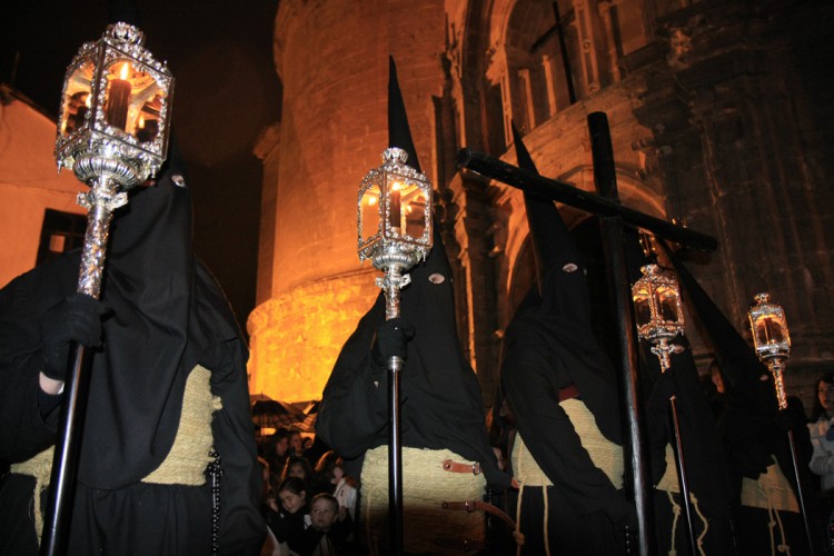 Ecce Homo no procesionó y Vera Cruz hizo estación de penitencia sin imágenes