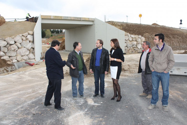 Apertura del tramo de la carretera de circunvalación de la Cruz de San Jorge a mediados del próximo mes