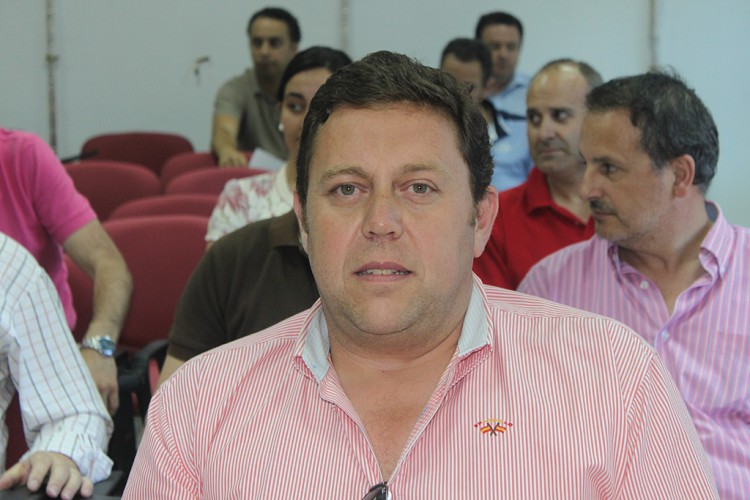 Salvador Carrasco es elegido presidente de la Agrupación de Cofradías