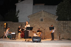 Un momento del concierto de Jazz sobre el nuevo escenario.