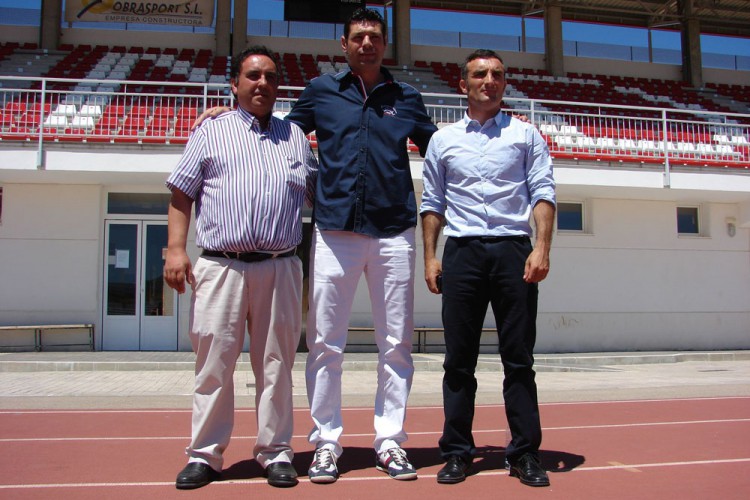 Alessandro Pierini, presentado como nuevo entrenador del CD Ronda