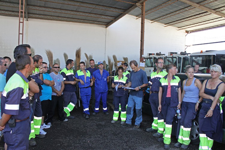 Soliarsa, entre el acuerdo o la huelga de recogida de basuras durante la feria