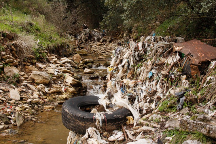 Se buscan voluntarios para limpiar el Tajo del Abanico