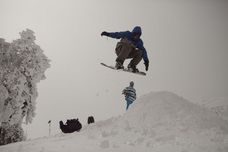 La gran cantidad de nieve caída atrae a una gran variedad de visitantes