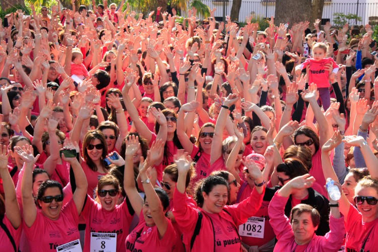 La ‘marea rosa’ vuelve a recorrer las calles de Ronda durante la II Marcha de la Mujer