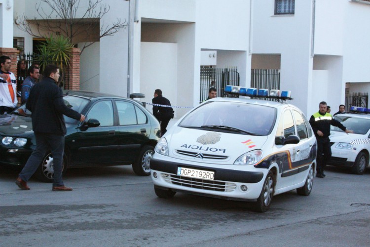 Detenidas tres personas como presuntos autores de dos robos en viviendas