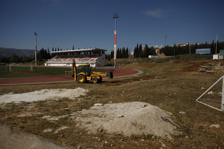 Comienza la construcción de una pista de skate y 10 de petanca