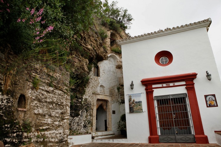 Roban la campana de la ermita de la Virgen de la Cabeza