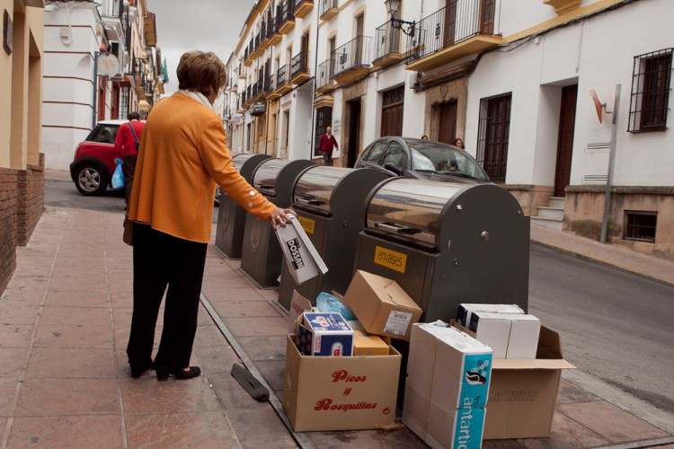 Las quejas de los vecinos complican la ubicación de contenedores de reciclaje