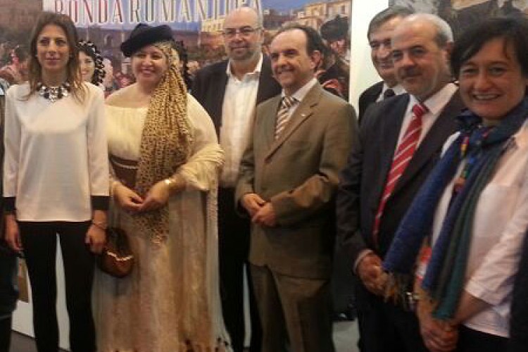 La delegación rondeña ya trabaja en la Feria Internacional de Turismo