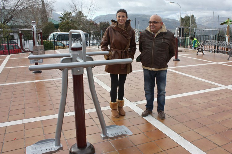 Inauguran un Parque Biosaludable en la barriada de El Fuerte